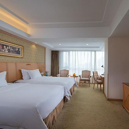 Vienna International Hotel Shenyang Railway Station Εξωτερικό φωτογραφία
